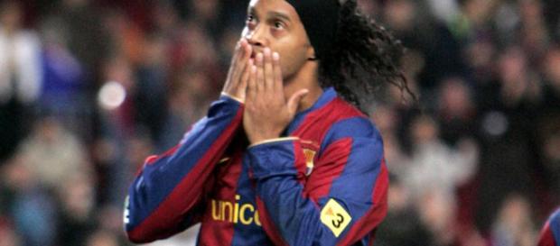 Ronaldinho da las gracias por sus redes sociales Ronaldinho da las gracias por sus redes sociales