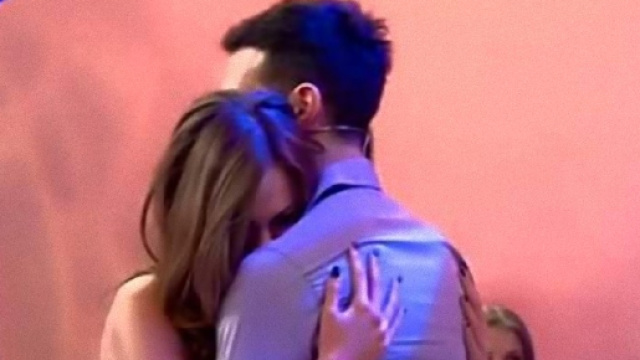 Uomini e Donne: il matrimonio di un ex tronista è finito dopo appena un anno.