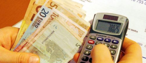 Fisco, il 2018 inizia male: “Stangata da 952 euro a famiglia” - today.it
