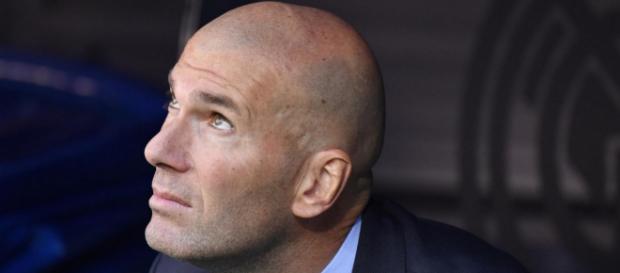 Mercato : Zidane plus que jamais courtisé ! Mercato : Zidane plus que jamais courtisé !