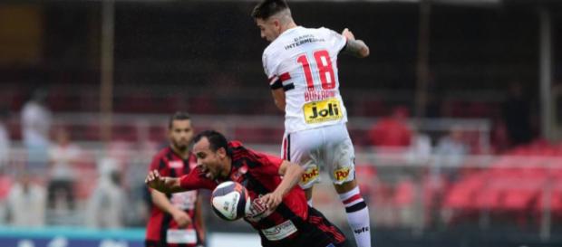 São Paulo joga mal e sai vaiado do Morumbi (imagem reprodução Blasting News) São Paulo joga mal e sai vaiado do Morumbi (imagem reprodução Blasting News)