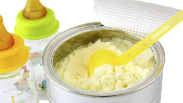 Olio di palma nei latti artificiali pericoloso?