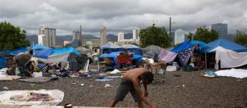 Sanctuary City for the the impoverished in Hawaii (Image via The Modern Socialist/Sean McGill)