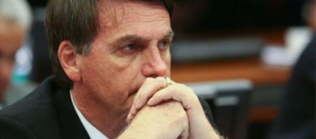 Aposta é que o parlamentar escolha o PSL. Aposta é que o parlamentar escolha o PSL.
