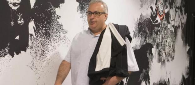 Diretoria do Corinthians ode anunciar novo reforço a qualquer momento Diretoria do Corinthians ode anunciar novo reforço a qualquer momento