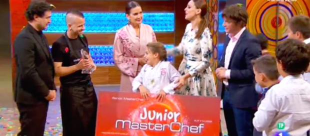 Esther gana la quinta edición de MasterChef Junior España Esther gana la quinta edición de MasterChef Junior España