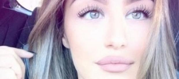 Kamila Tir (Secret Story 11) bientôt Youtubeuse beauté ! Kamila Tir (Secret Story 11) bientôt Youtubeuse beauté !
