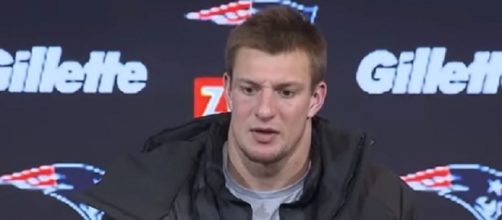 Rob Gronkowski might be matched up against Jalen Ramsey (Image Credit; NFL World/YouTube)