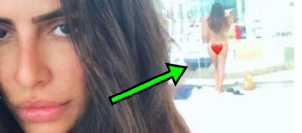 Cleo Pires faz foto completamente nua e reflexo exibe 'partes de baixo' Cleo Pires faz foto completamente nua e reflexo exibe 'partes de baixo'