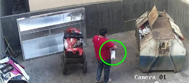 Homem jogou sua filha recém-nascida em lixeira (Crédito: Yunnan Daily) Homem jogou sua filha recém-nascida em lixeira (Crédito: Yunnan Daily)