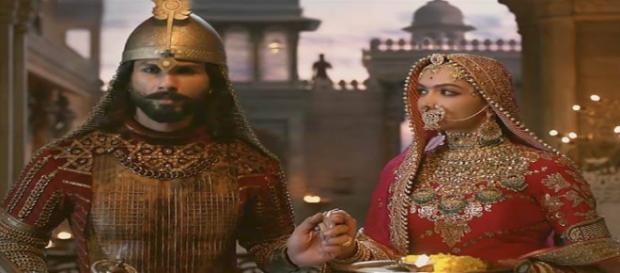 'Padmaavat' to release on January 25, 2018 (Image Cr: NDTV/Youtube screencap) 'Padmaavat' to release on January 25, 2018 (Image Cr: NDTV/Youtube screencap)