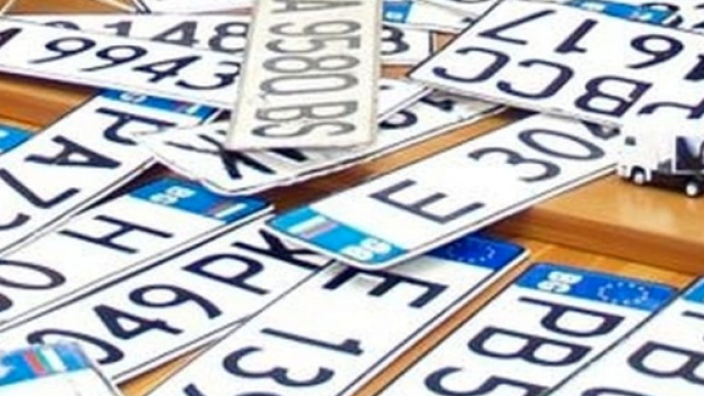 Risalire all'intestatario di un'auto: come farlo con la targa e l'idea dagli USA da conoscere