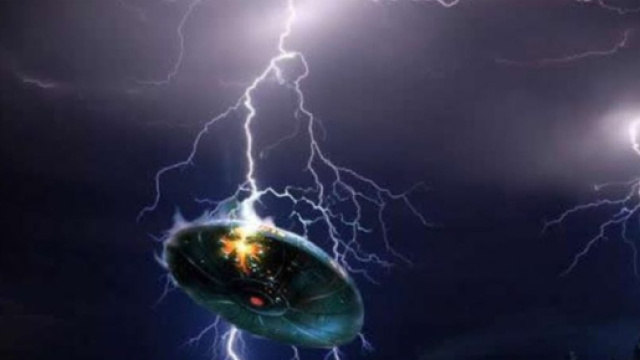 Video della Nasa mostra due UFO