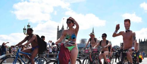 The 2017 World Naked Bike Ride in London - Photos - The 2017 World ... - nydailynews.com