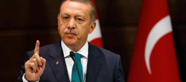 Erdogan, atacuri militare în regiunea Afrin din Siria Erdogan, atacuri militare în regiunea Afrin din Siria