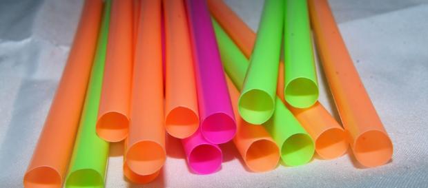 Foto gratis: Pajitas, Colorido, De Plástico - Imagen gratis en ... - pixabay.com Foto gratis: Pajitas, Colorido, De Plástico - Imagen gratis en ... - pixabay.com