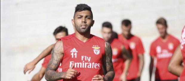 Gabigol estava jogando no Benfica Gabigol estava jogando no Benfica