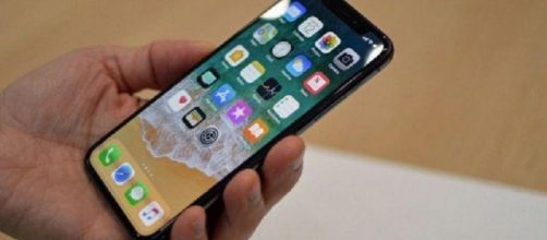 IPhone X in pensione: dall'autunno non sarà più venduto?