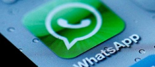 WhatsApp di nuovo a pagamento? Ecco la verità