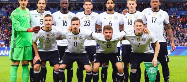 Alemania sueña con levantar la Copa del Mundo de nuevo. Alemania sueña con levantar la Copa del Mundo de nuevo.