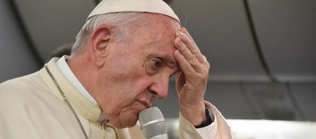 El Papa pidió perdón a las víctimas de Abusos El Papa pidió perdón a las víctimas de Abusos
