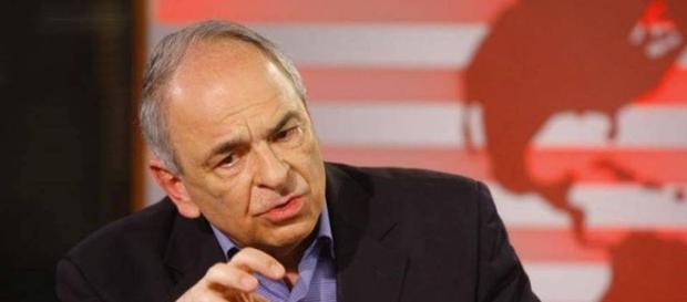 Gabriel Liiceanu susţine că am devenit două tabere, unii care distrug Justiţia şi alţii care merg la slujbe Gabriel Liiceanu susţine că am devenit două tabere, unii care distrug Justiţia şi alţii care merg la slujbe