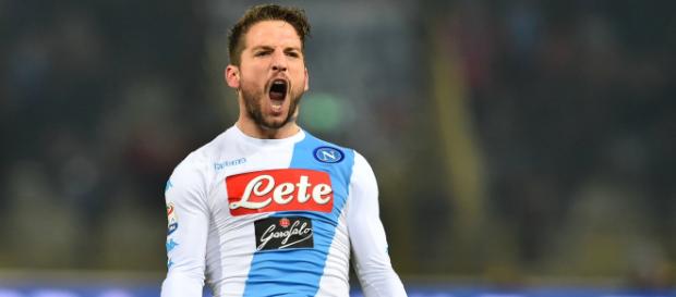 Mertens recibe una oferta de 4 millones de euros Mertens recibe una oferta de 4 millones de euros
