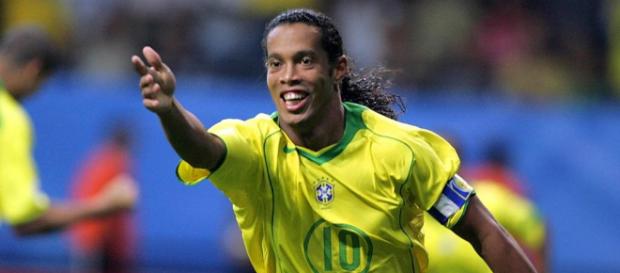 Ronaldinho le joueur brésilien magique Ronaldinho le joueur brésilien magique