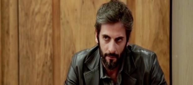 Vinícius morrerá na prisão (Divulgação/TV Globo) Vinícius morrerá na prisão (Divulgação/TV Globo)