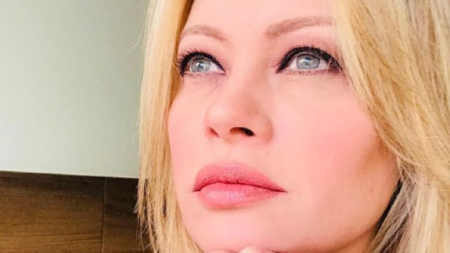 Anna Falchi, la gaffe a Quelli che il Calcio - pourfemme.it