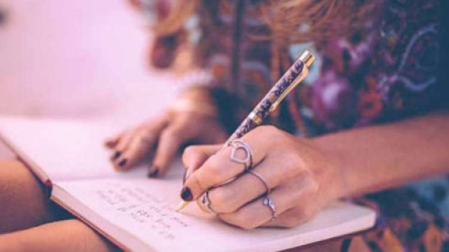 il diario della figlia e scopre che &egrave; stata stuprata - mobinews.it