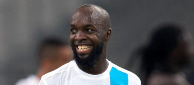 Los líderes de la Ligue 1 PSG, han firmado a Lassana Diarra Los líderes de la Ligue 1 PSG, han firmado a Lassana Diarra