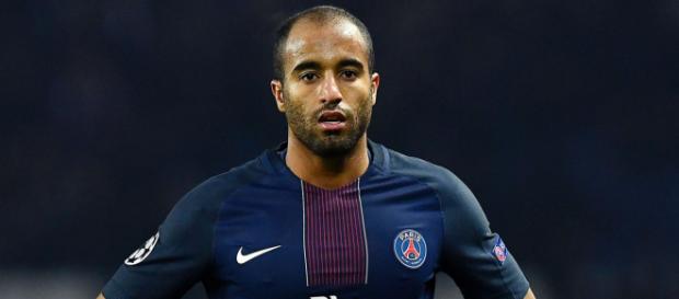 Lucas Moura está muy disgustado con su situacion en el PSG Lucas Moura está muy disgustado con su situacion en el PSG