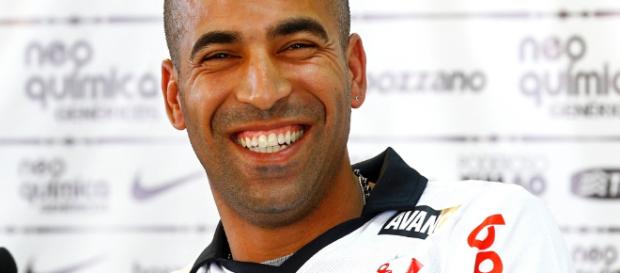 O jogador é ídolo do Timão e quer ser ainda mais O jogador é ídolo do Timão e quer ser ainda mais