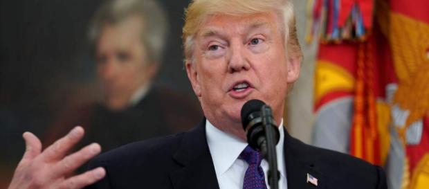 Trump llama 'Pocahontas' a senadora demócrata. - televisa.com Trump llama 'Pocahontas' a senadora demócrata. - televisa.com