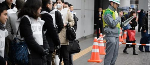 Tokyo si prepara a un attacco missilistico