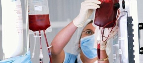 Uomo rifiuta trafusione di sangue perchè Testimone di Geova