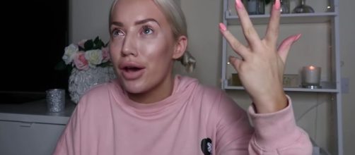 YouTuber Elle Darby Asks for Free Hotel, Owner Bans All Bloggers - dailydot.com