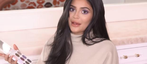 Kylie Jenner (Kylie Cosmetics | YouTube Screenshot) Kylie Jenner (Kylie Cosmetics | YouTube Screenshot)