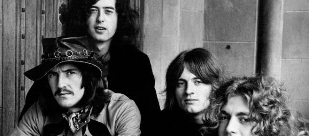 Led Zeppelin III': How Band Embraced Trippy Folk Side - Rolling Stone - rollingstone.com Led Zeppelin III': How Band Embraced Trippy Folk Side - Rolling Stone - rollingstone.com