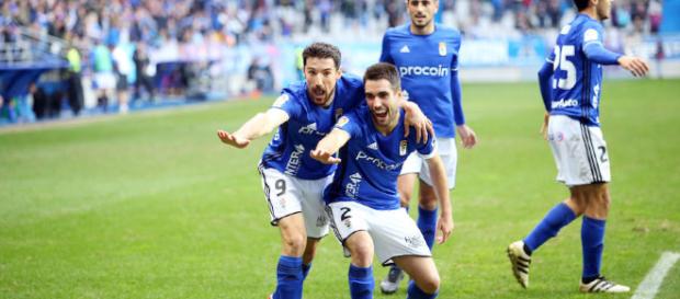 Los aficionados del Real Oviedo tienen ganas de derbi Los aficionados del Real Oviedo tienen ganas de derbi