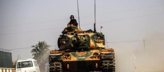 Mehr Panzer nach Syrien - Türkei verstärkt Boden-Offensive ... - bild.de Mehr Panzer nach Syrien - Türkei verstärkt Boden-Offensive ... - bild.de