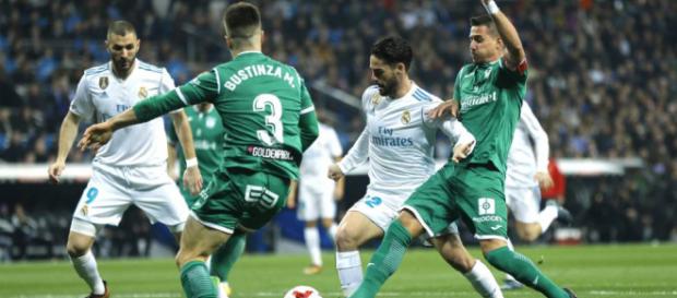 Real voltou a perder e está fora da Copa Real voltou a perder e está fora da Copa
