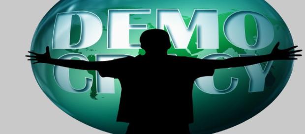 ¿Y donde quedó la llamada Democracia? ¿Y donde quedó la llamada Democracia?
