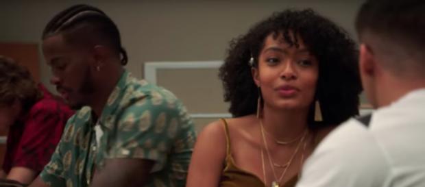Zoey discusses a social media violation with her friends on 'Grown-ish' (TV Promos/YouTube Screencap) Zoey discusses a social media violation with her friends on 'Grown-ish' (TV Promos/YouTube Screencap)
