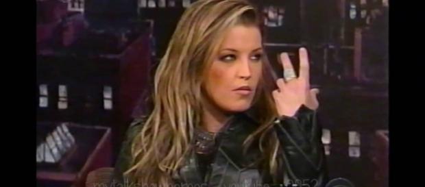 Lisa Marie Presley gearing up for nasty divorce from Michael Lockwood. Image Credit: YouTube screenshot/mytalkshowheroes Lisa Marie Presley gearing up for nasty divorce from Michael Lockwood. Image Credit: YouTube screenshot/mytalkshowheroes