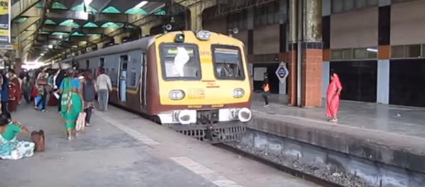Mumbai Local Train - Image credit - Anita Paliwal | YouTube Mumbai Local Train - Image credit - Anita Paliwal | YouTube