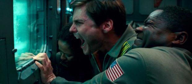 "The Cloverfield Paradox" mit Daniel Brühl ist eine Produktion von Netflix / Foto: Netflix "The Cloverfield Paradox" mit Daniel Brühl ist eine Produktion von Netflix / Foto: Netflix