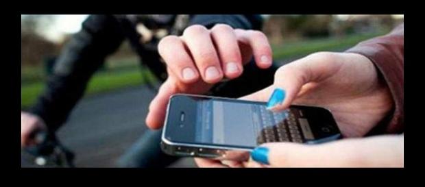 La presencia o proximidad de un teléfono inteligente podría reducir la capacidad cognitiva La presencia o proximidad de un teléfono inteligente podría reducir la capacidad cognitiva