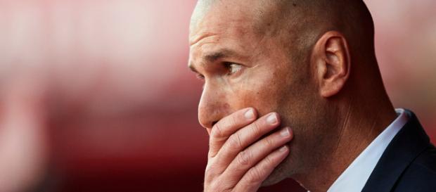 Mercato : Le remplaçant de Zidane déjà trouvé ! Mercato : Le remplaçant de Zidane déjà trouvé !